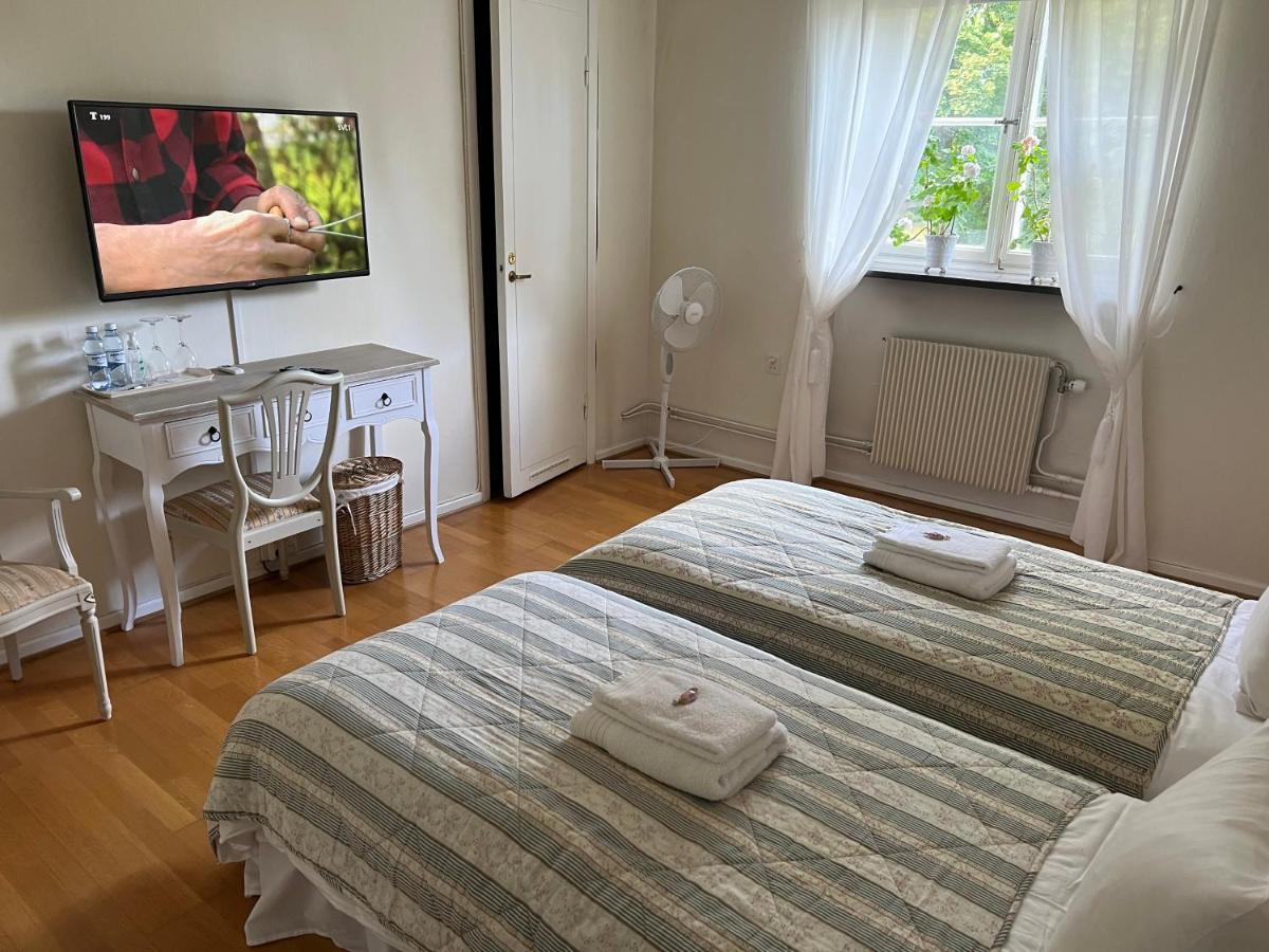 Herrgards Hotell Gyllene Haesten Вестервік Екстер'єр фото